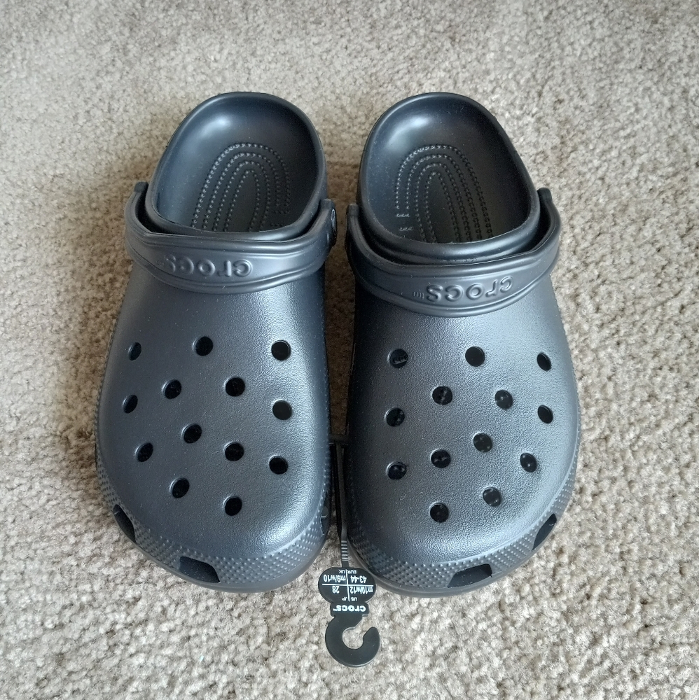 **NWT** Black Classic Crocs size 10 men's